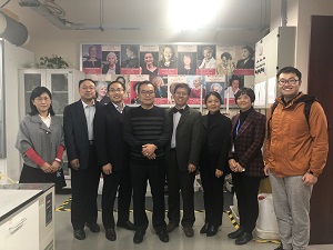 齐炼文，窦德强，姜宝红，徐江教授来女同av开设“药学前沿”学术讲座