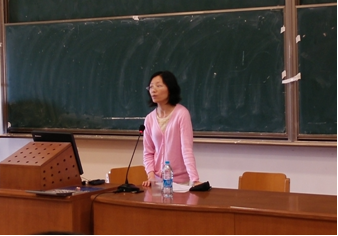 女同av